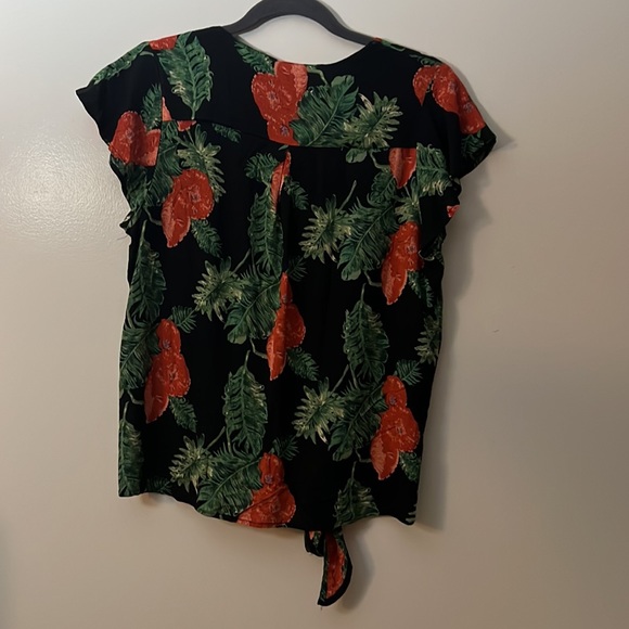 XIX PALMS knot top NWT - Picture 3 of 3